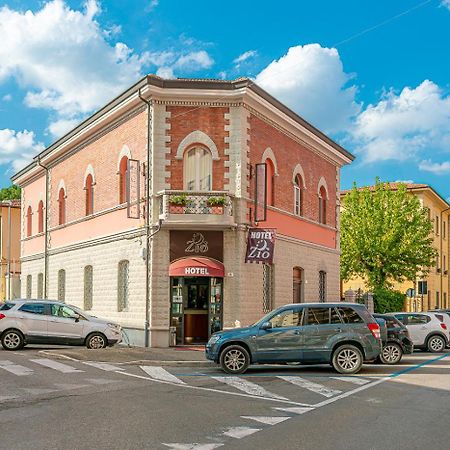 Hotel Zio Ίμολα Εξωτερικό φωτογραφία